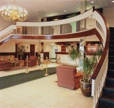 фото отеля Ramada London