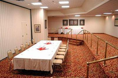 фото отеля Ramada London