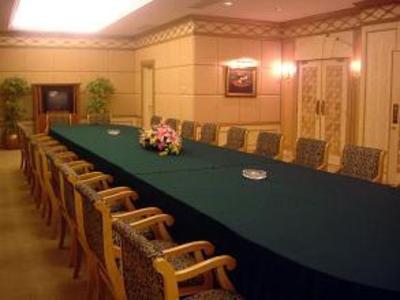 фото отеля Golden Crown China Hotel
