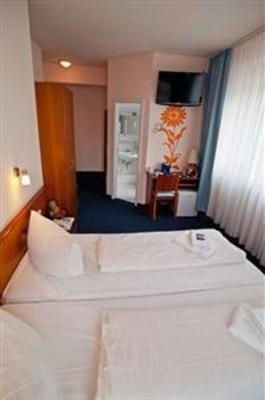 фото отеля Residenz Dusseldorf Hotel