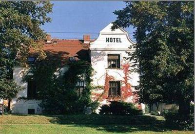 фото отеля Kyritzer Landhotel & Restaurant Heine