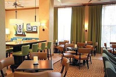 фото отеля Hampton Inn Austin - Airport