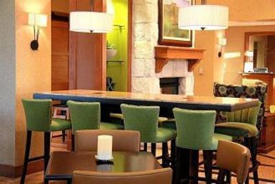 фото отеля Hampton Inn Austin - Airport