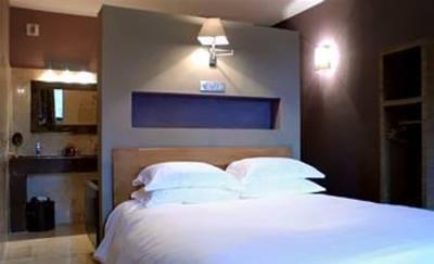 фото отеля Hotel Disini