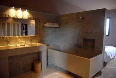 фото отеля Hotel Disini