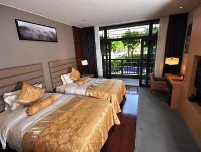фото отеля Eadry Royal Garden Hotel Luxury