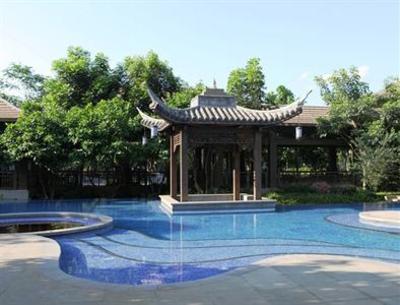 фото отеля Eadry Royal Garden Hotel Luxury