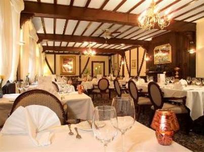 фото отеля Crown and Cushion Hotel Chipping Norton