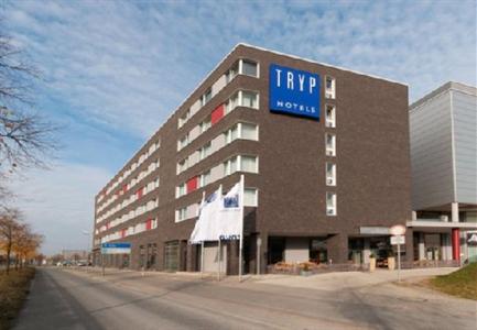 фото отеля Tryp Wolfsburg