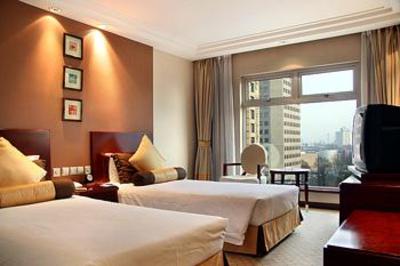 фото отеля Landmark Towers Hotel