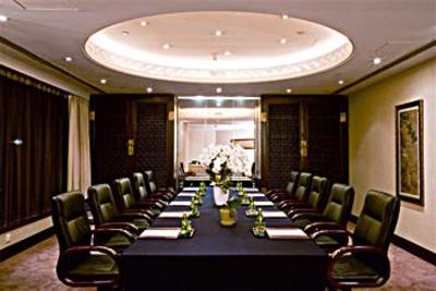 фото отеля Landmark Towers Hotel