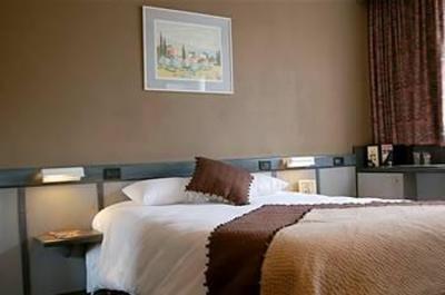 фото отеля Hotel Ariana Villeurbanne