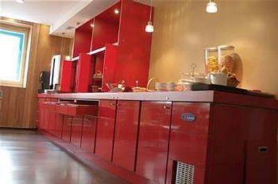 фото отеля Hotel Ariana Villeurbanne