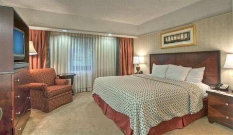 фото отеля Embassy Suites Hotel Washington, D.C.