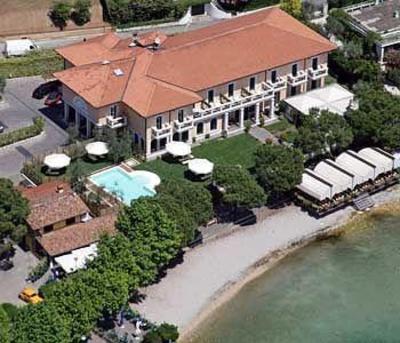 фото отеля Sogno Hotel San Felice del Benaco