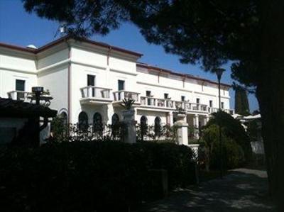 фото отеля Sogno Hotel San Felice del Benaco