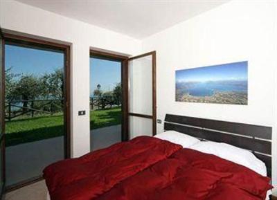 фото отеля Sogno Hotel San Felice del Benaco