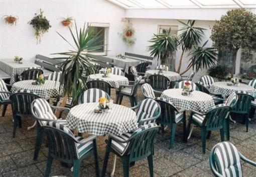 фото отеля Hotel Gasthof Zwoelf Apostel