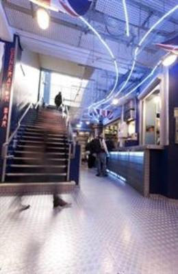 фото отеля Generator Hostel London
