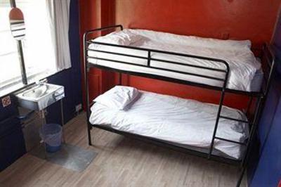 фото отеля Generator Hostel London