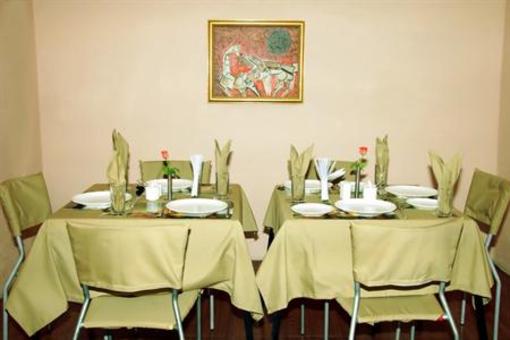 фото отеля Basera Inn