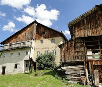 фото отеля Appartamenti Suttrù