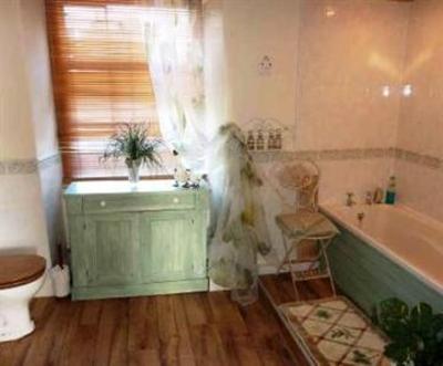 фото отеля Ty Anne Guest House
