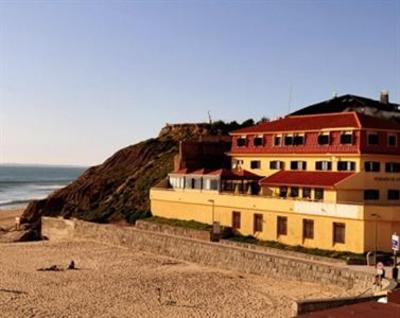 фото отеля Areia Branca - Youth Hostel