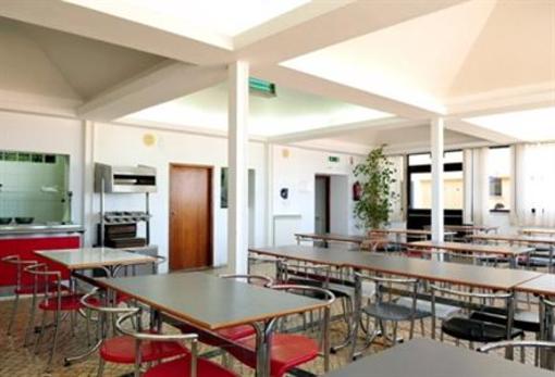 фото отеля Areia Branca - Youth Hostel