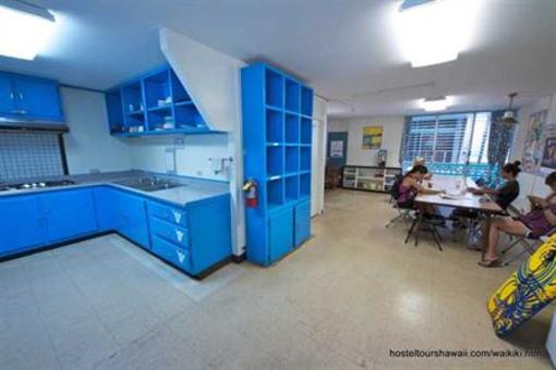 фото отеля Hostelling International Waikiki