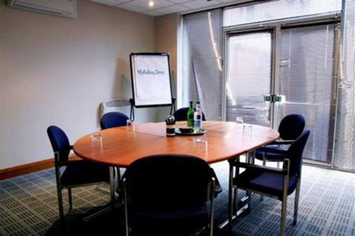 фото отеля Holiday Inn Basildon