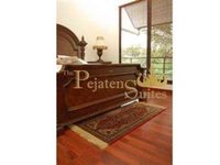 The Pejaten Suites