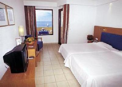 фото отеля Alfamar Beach & Sport Resort