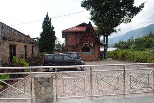 фото отеля Toba Village Inn