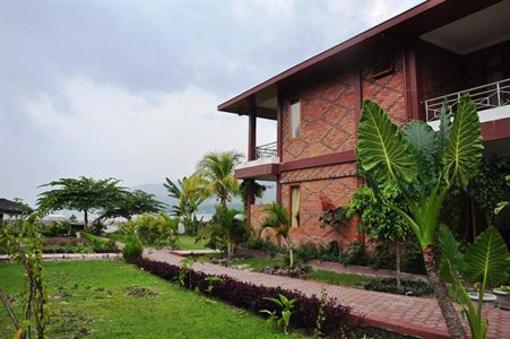 фото отеля Toba Village Inn