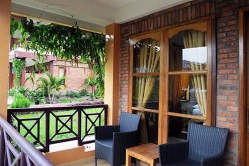 фото отеля Toba Village Inn