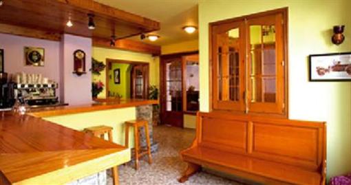 фото отеля Hostal L'Escon