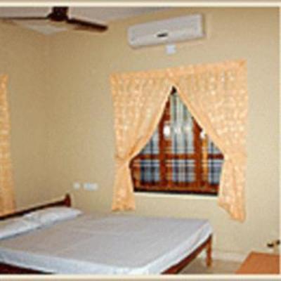 фото отеля Aagaman Inn