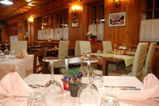 фото отеля Hotel Corno Brunni