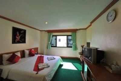 фото отеля PL Guesthouse Phuket