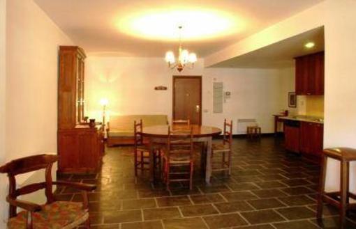 фото отеля Apartamentos Linsoles