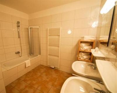 фото отеля All Seasons Lodge by All in One Apartments