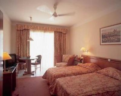 фото отеля Sundown Court Leisure Resort