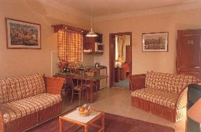 фото отеля Sundown Court Leisure Resort