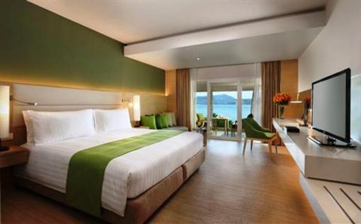 фото отеля Amari Coral Beach Phuket