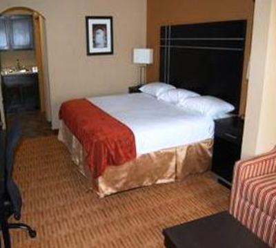 фото отеля SUPER 8 FLORESVILLE
