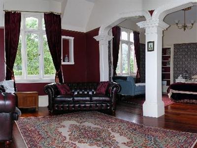 фото отеля Boutique Hotel Warwick House Nelson