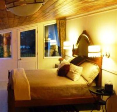 фото отеля River and Rose B&B