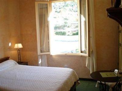 фото отеля Hotel Le Colombier Moustiers-Sainte-Marie
