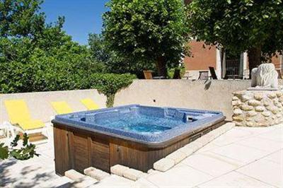 фото отеля Hotel Le Colombier Moustiers-Sainte-Marie
